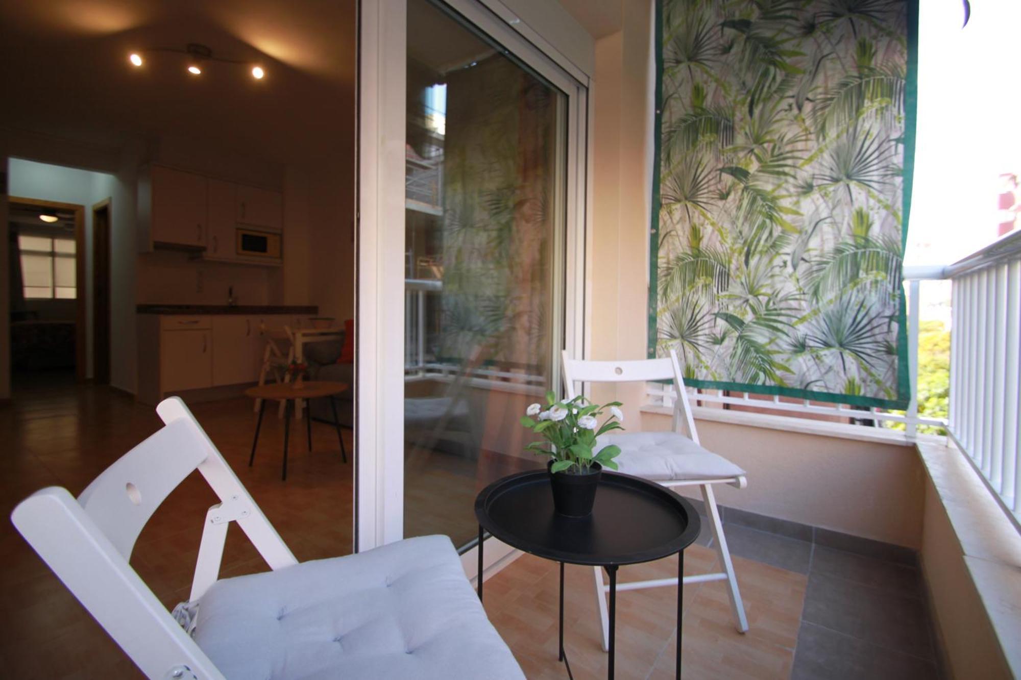 Apartamento Casaturis En Centro De Alicante En Antigua Estacion Autobuses A101 Buitenkant foto